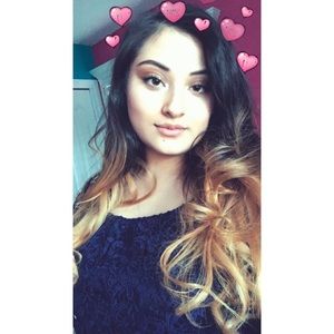 Meet your Posher, Kenia